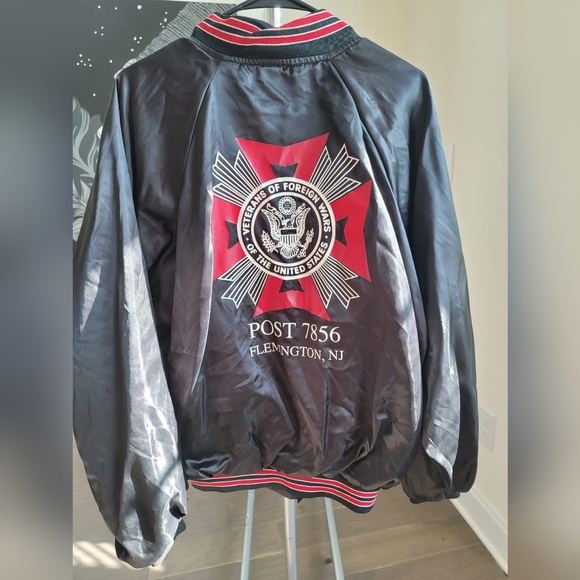 Jacket - Picture 2 of 2